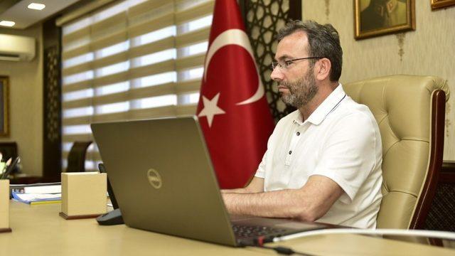 Korona virüsten dolayı zor günler geçiren Novi Pazar’ın Belediye Başkanı Bişevac: “Cumhurbaşkanı Erdoğan’a ilgi ve alakalarından dolayı müteşekkiriz”