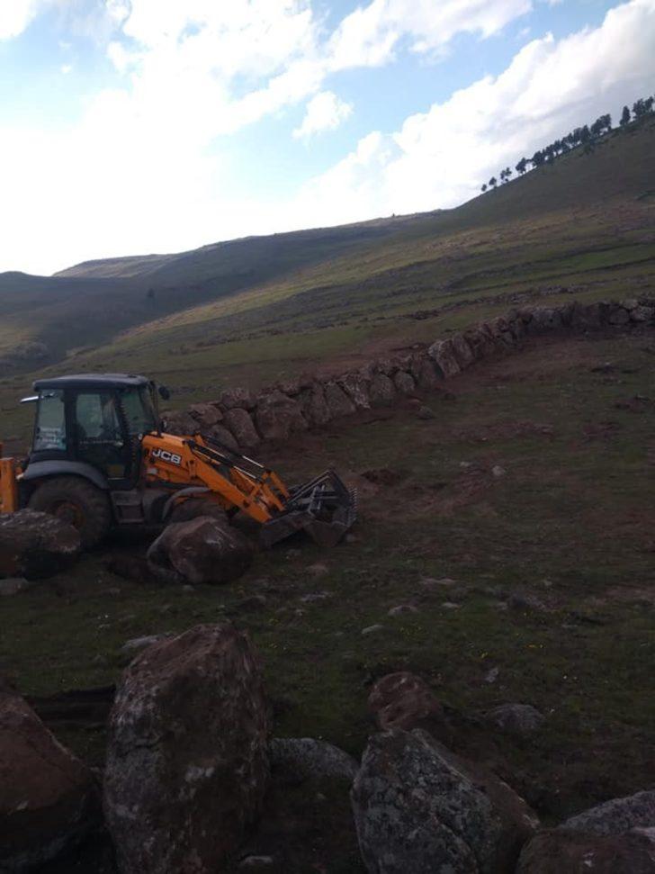 Germicek Yaylasına hayvan ağılı yapıldı G3