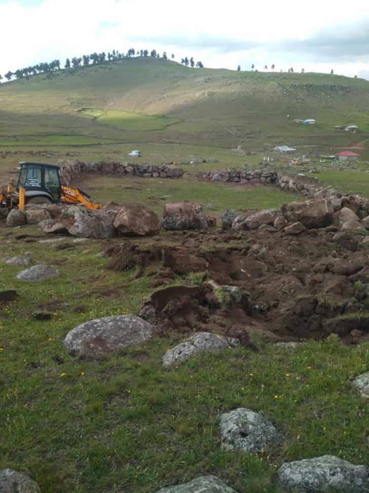 Germicek Yaylasına hayvan ağılı yapıldı G4