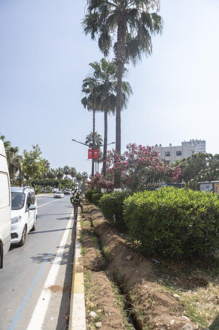 Büyükşehir Belediyesi, 4 yılda 150 kilometre otomatik sulama sistemi döşeyecek G5