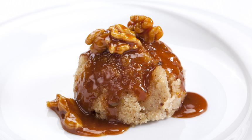 Tam ölçülü, mükemmel pekmezli irmik helvası tarifi