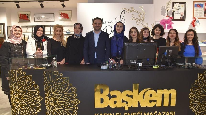 Başiskele’de kadın emeği BAŞKEM’de taçlanıyor