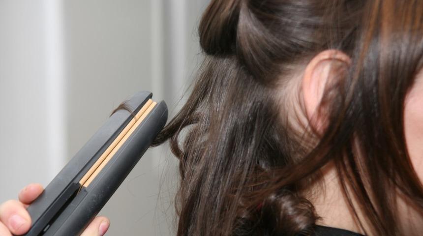 Sa&ccedil; d&uuml;zleştiricisiyle yapılabilecek farklı ve şık modeller! &Uuml;nl&uuml; oyuncu da bunları kullanıyor...