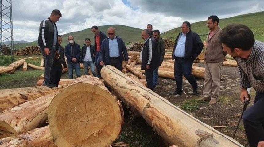 B&ouml;lge M&uuml;d&uuml;r&uuml; Oktay Ayatay Ardahan Orman İşletme M&uuml;d&uuml;rl&uuml;ğ&uuml;n&uuml; ziyaret etti