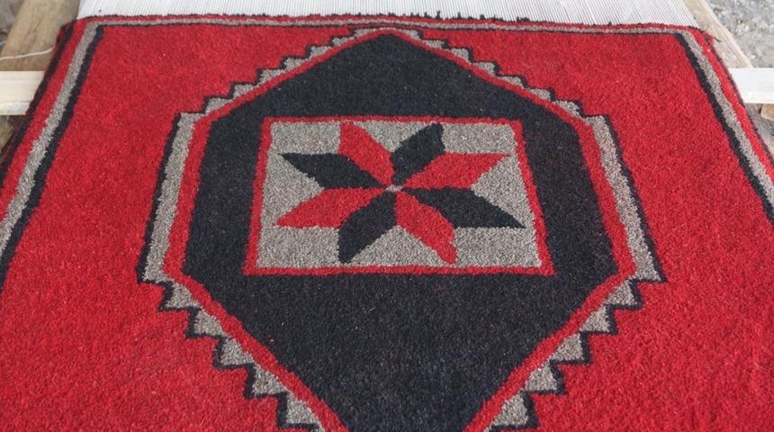 Sincik el dokuma halısı tescillendi