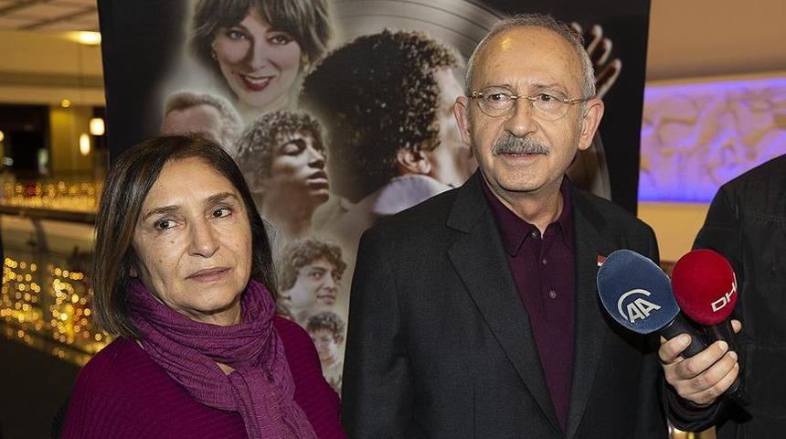 Selvi Kılı&ccedil;daroğlu'ndan Esra Albayrak'a destek telefonu