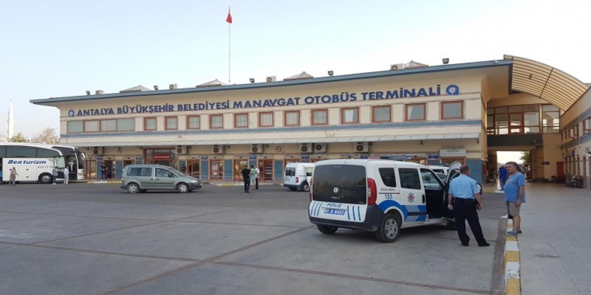 Manavgat otogarında &ccedil;alışmayan g&uuml;venlik kameralarına tepki