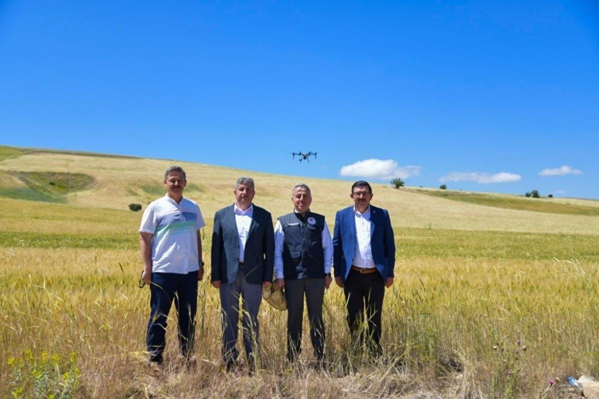 Kayseri&rsquo;de s&uuml;ne ile m&uuml;cadele de ilk defa &rsquo;Drone&rsquo; kullanıldı