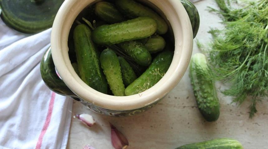 Ekşili tatlılı: Salatalık turşusu yapılışı