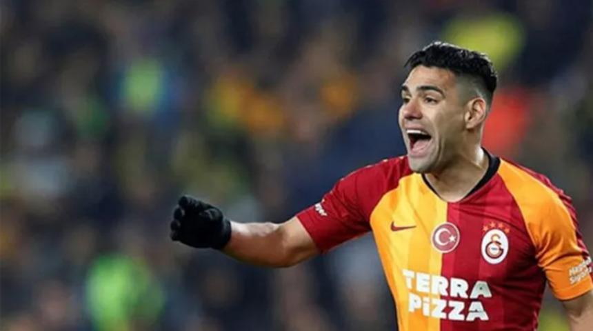 Galatasaray'da Falcao'ya Dubai kulübü Al Wahda transfer teklifi yaptı