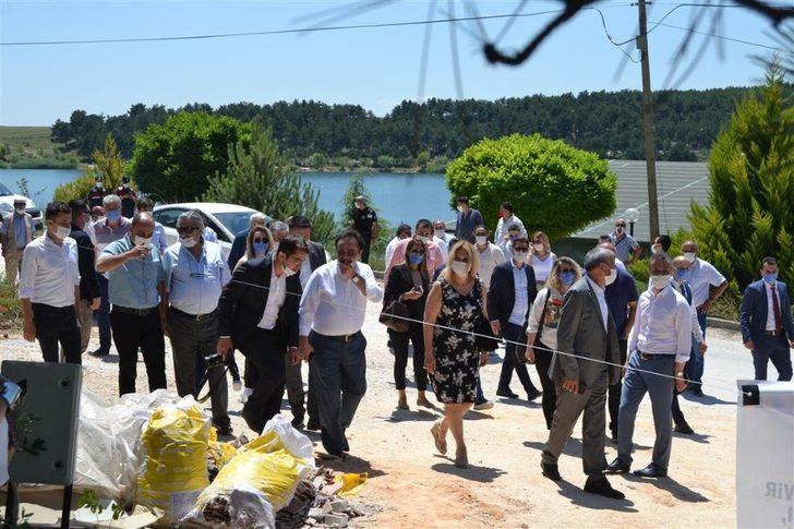 Belediye Başkanı Şahin, "Biz yapmaya, onlar yıkmaya çalışıyor" G4