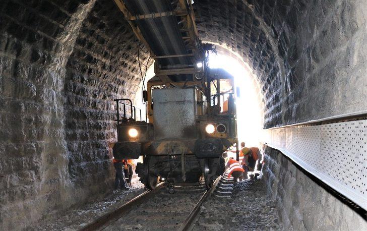 Demiryolu tünellerinde kot düşürme çalışmaları başladı G2