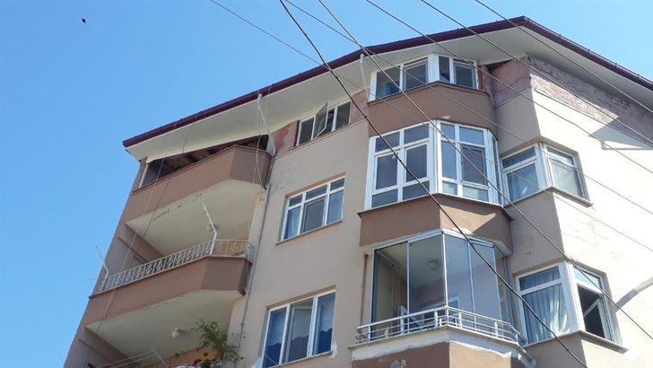 Sinekliğe sıkışan güvercin kurtarıldı G3