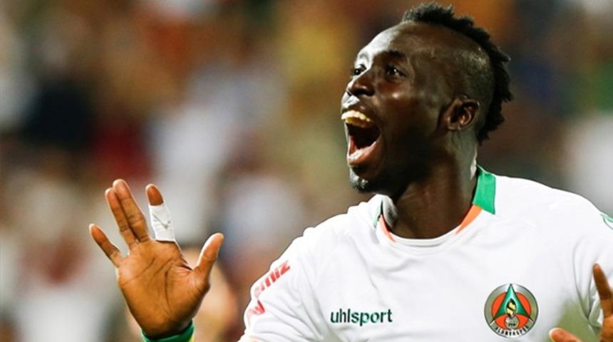 Beşiktaş, transferde Cisse için nabız yokluyor!