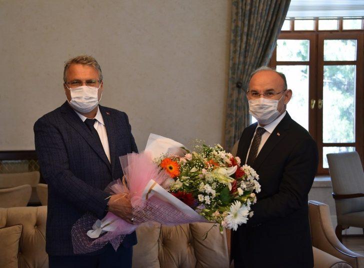 Başkan Çerçi, hem ‘Hayırlı olsun’ dedi hem ilçesini anlattı G1