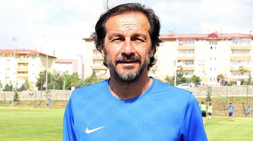 Balıkesirspor sezon sonuna kadar Yusuf Şimşek'le devam edecek