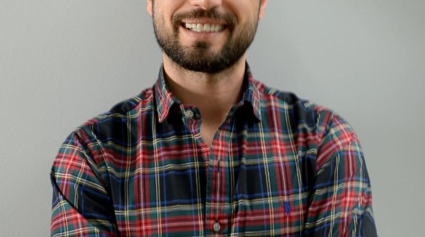 Sağlık Turizmi Temsilcisi Oktay T&uuml;ney: &ldquo;T&uuml;rkiye de sa&ccedil; ekimi turizmi bu yıl d&uuml;ş&uuml;şe ge&ccedil;ti &rdquo;