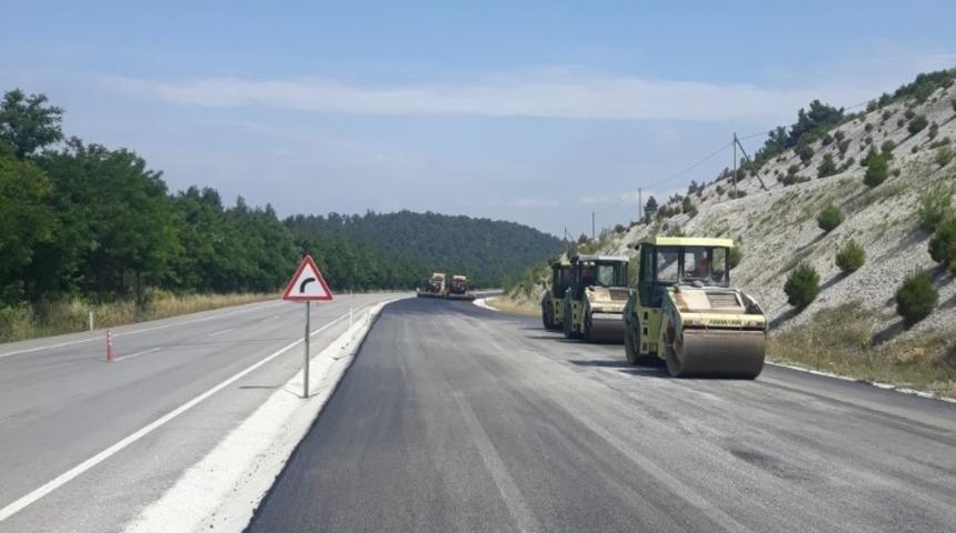 Balıkesir-Bigadi&ccedil; yolunun standardı y&uuml;kseliyor