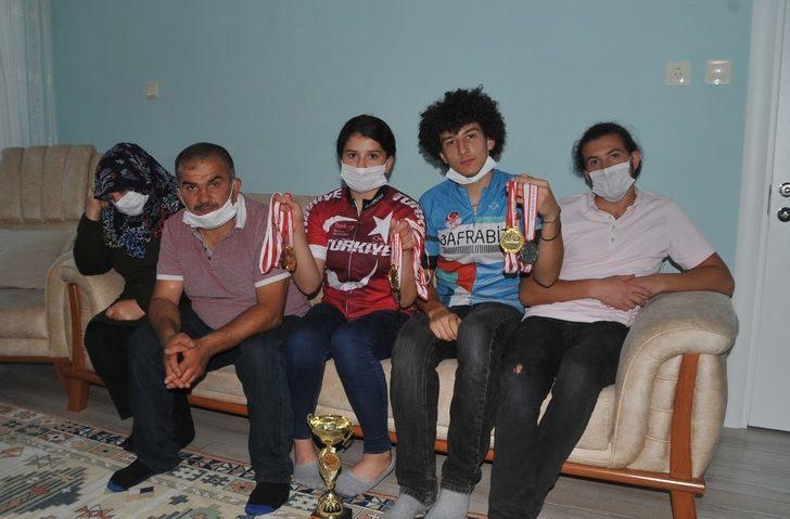 Kazada hayatını kaybeden 17 yaşındaki bisiklet sürücüsünün ailesi konuştu: “Kaza değil cinayet” G2