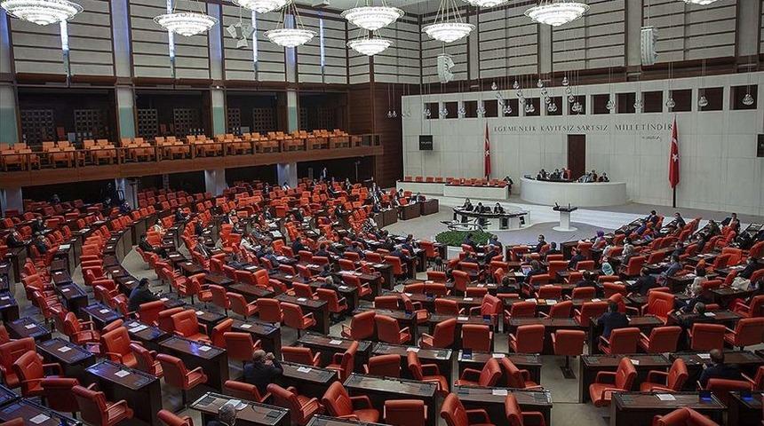 TSK'da yeni d&uuml;zenleme! Kanun teklifi Meclis'e sunuldu