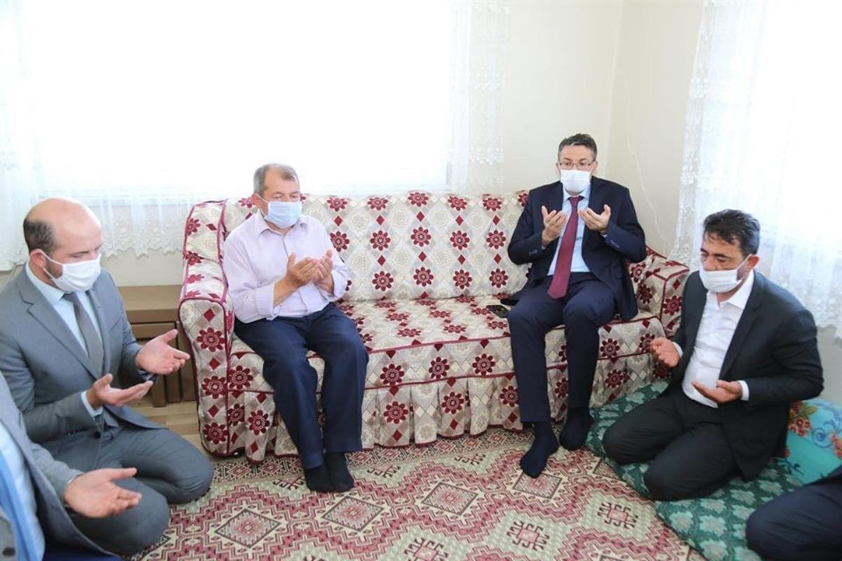 Afrin şehidi Veysel Temel&rsquo;in ailesine ziyaret