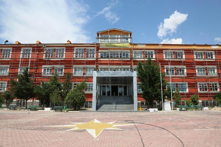 Başkan Kavuş: “Okullarımız öğrencilerini yeni eğitim yılında yeni çehreleriyle karşılayacak” G1