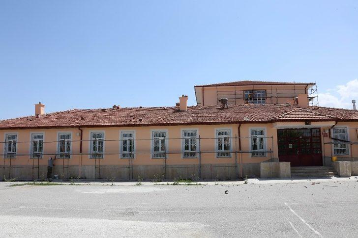 Başkan Kavuş: “Okullarımız öğrencilerini yeni eğitim yılında yeni çehreleriyle karşılayacak” G4