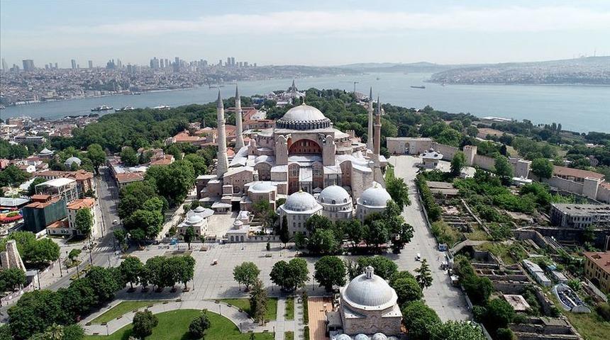 Ayasofya camii oldu mu? Ayasofya M&uuml;zesi danıştay kararı ne oldu? İşte Ayasofya tarihi!