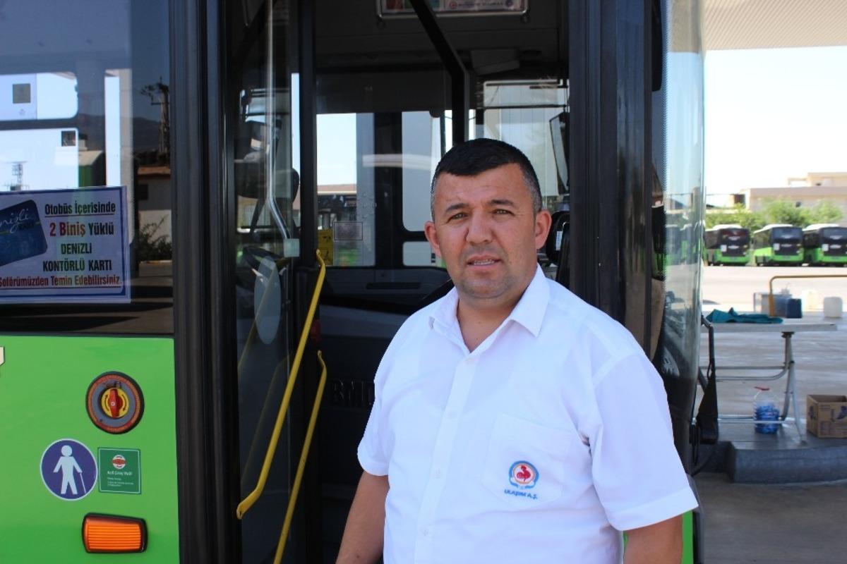 Halk otob&uuml;s&uuml;nde rahatsızlanan yolcuyu, şof&ouml;r hastaneye yetiştirdi