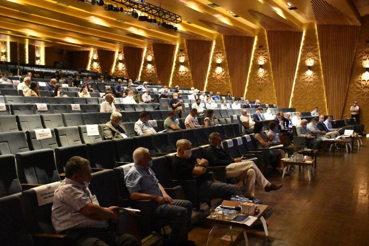 Gemlik Belediye Meclisi&rsquo;nde enc&uuml;men ve komisyon &uuml;yeleri se&ccedil;ildi