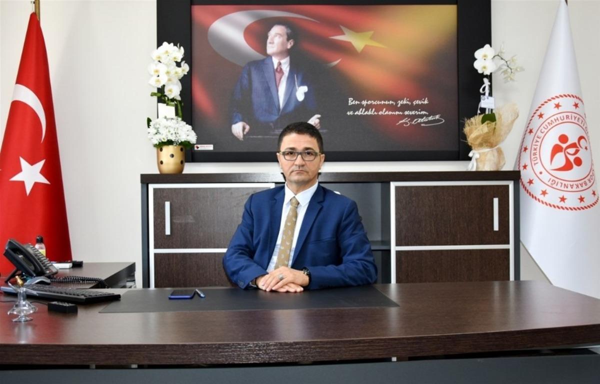 Mersin Gen&ccedil;lik ve Spor M&uuml;d&uuml;r&uuml; &Ouml;kkeş Demir g&ouml;revine başladı