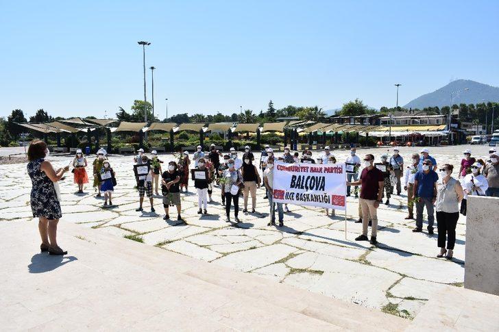 Balçova’da Madımak anması G2