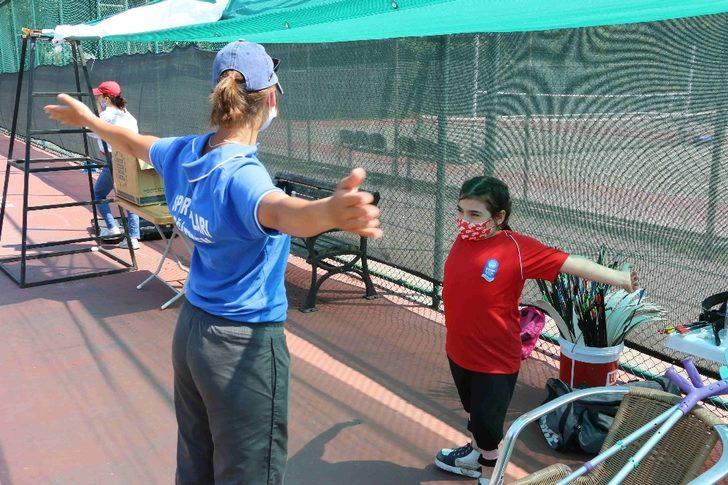 Yaz Spor Okulları’nın engel tanımayan minik okçusu G2