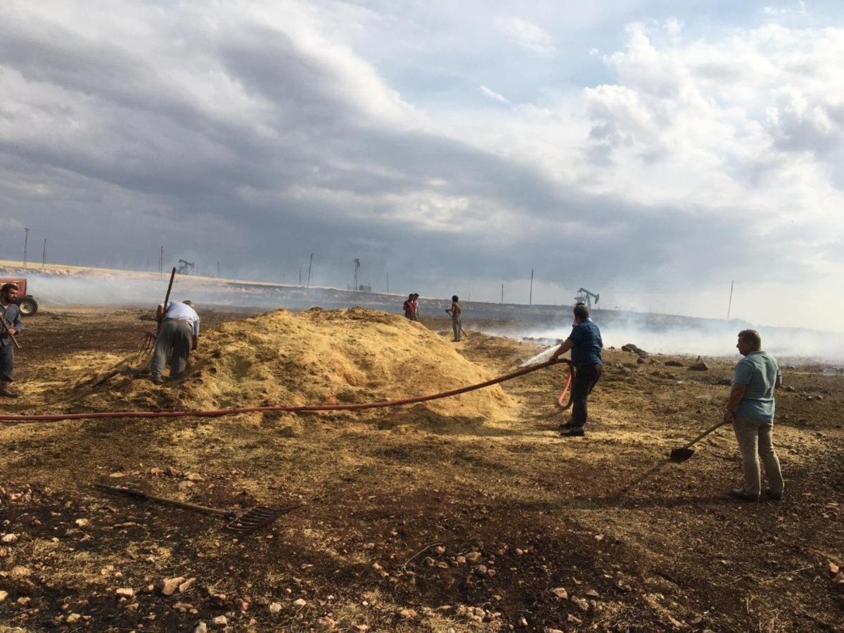 Kurtalan&rsquo;da 2 k&ouml;ye yıldırım d&uuml;şt&uuml;