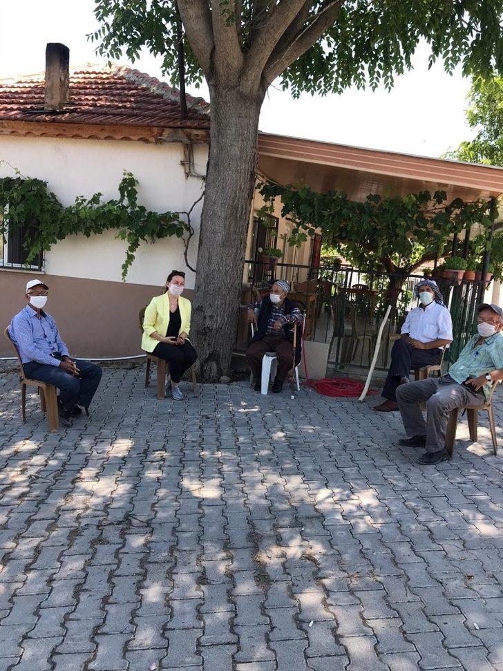 Büyükşehir ekipleri muhtarları yerinde dinledi G3