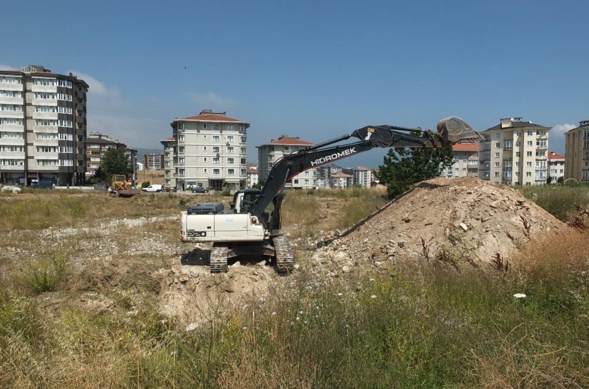 Bandırma&rsquo;da &uuml;&ccedil;&uuml;nc&uuml; k&uuml;lt&uuml;r merkezinin inşaatı başladı