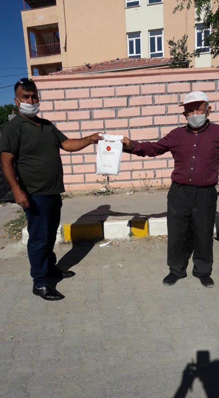 Tomarza’da Cumhurbaşkanı’nın gönderdiği hediyeler sahiplerine teslim edildi G3