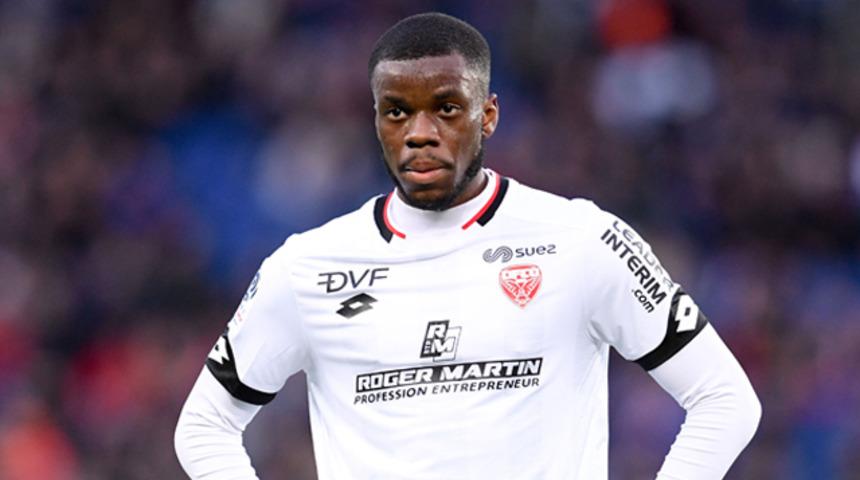 Montpellier, Stephy Mavididi'yi transfer etti