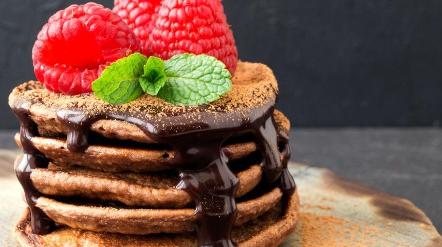 Kakaolu pankek tarifi: Yumuşacık hamur çikolatayla buluşuyor!