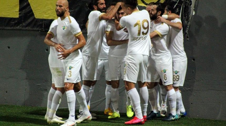 &Ouml;ZET | İstanbulspor - Akhisarspor ma&ccedil; sonucu: 0-1