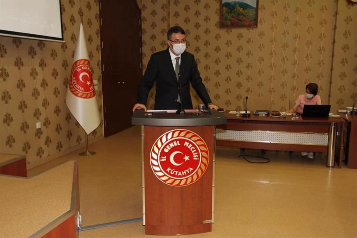 Vali &Ccedil;elik: "G&ouml;rd&uuml;ğ&uuml;n&uuml;z eksikleri bana iletin"