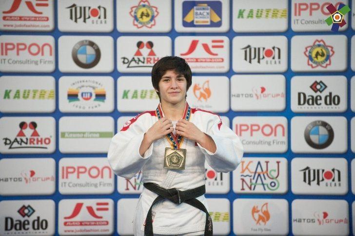 Şampiyonlar milli takım kampı yolcusu G2