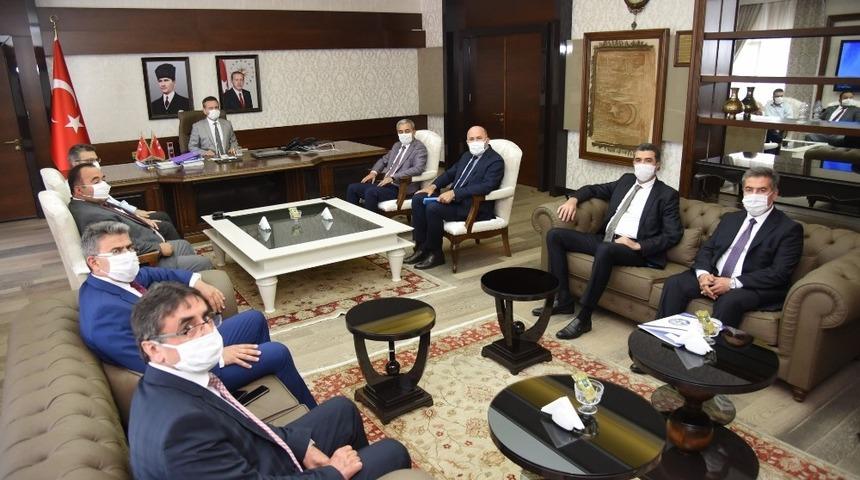 Cumhur İttifakı Belediye Başkanlarından Vali Aksoy&rsquo;a ziyaret