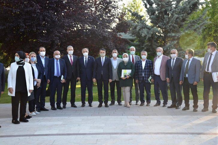 Fındık Çalışma Grubu, fındık üreticilerinin taleplerini Bakan Pakdemirli’ye iletti G3