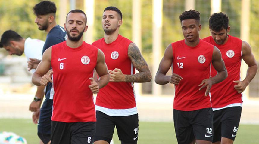 Antalyaspor Başakşehir'e odaklandı