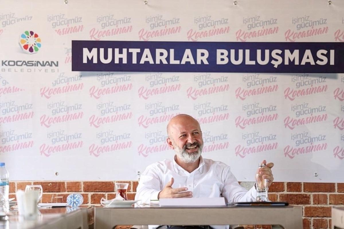 Başkan &Ccedil;olakbayrakdar, muhtarlarla bir arada