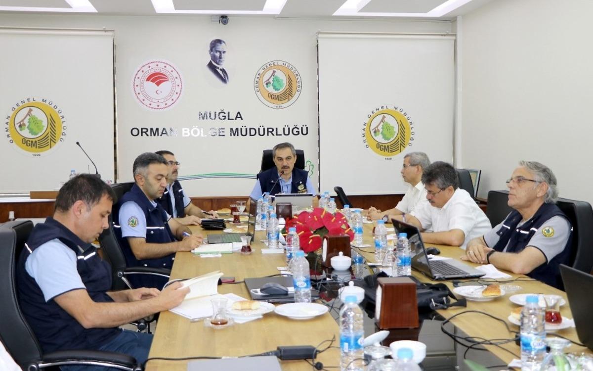 Muğla Orman B&ouml;lge M&uuml;d&uuml;rl&uuml;ğ&uuml;&rsquo;nde değerlendirme toplantısı yapıldı