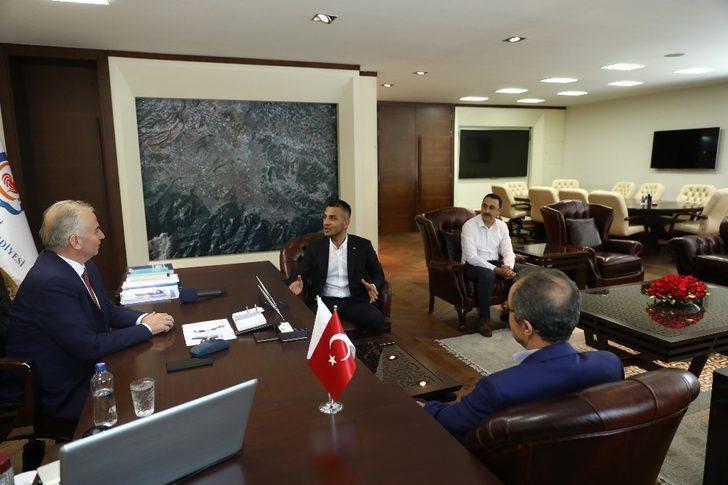 Büyükşehirin yüzme projeleri Yüzme Federasyonu’na örnek oldu G2