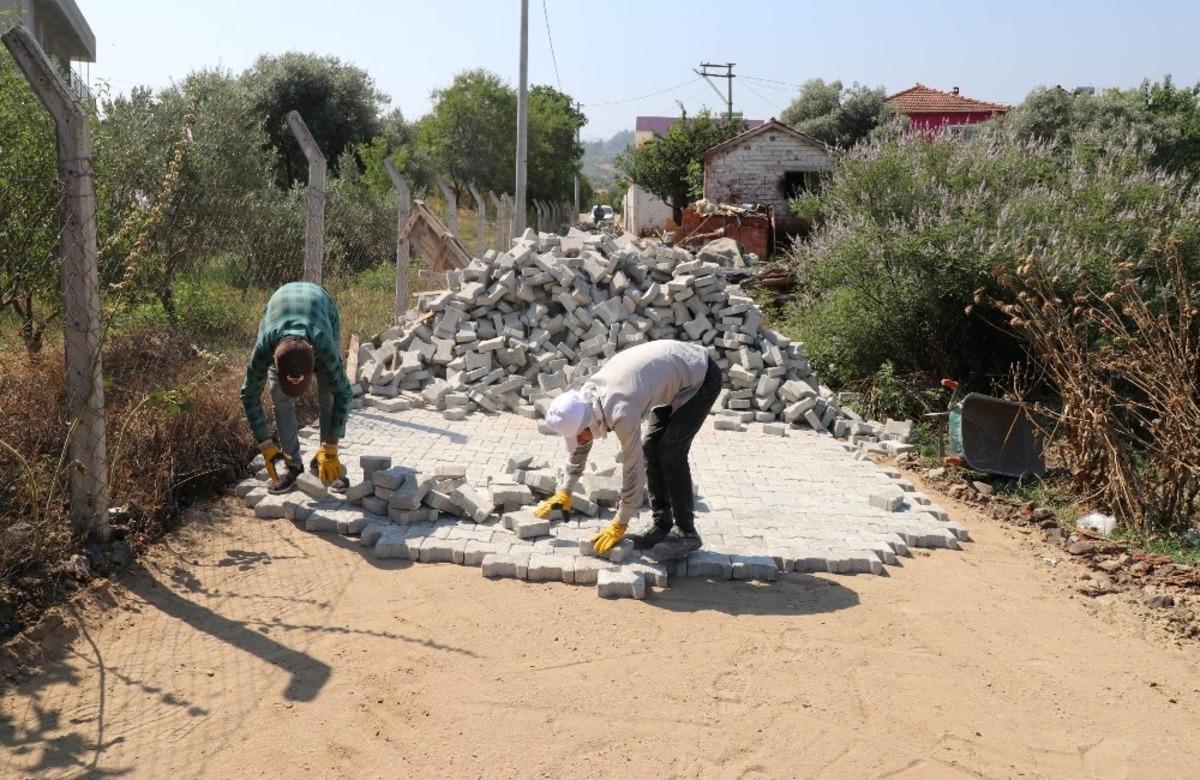 Turgutlu Belediyesi &ccedil;alışmalarına ara vermiyor