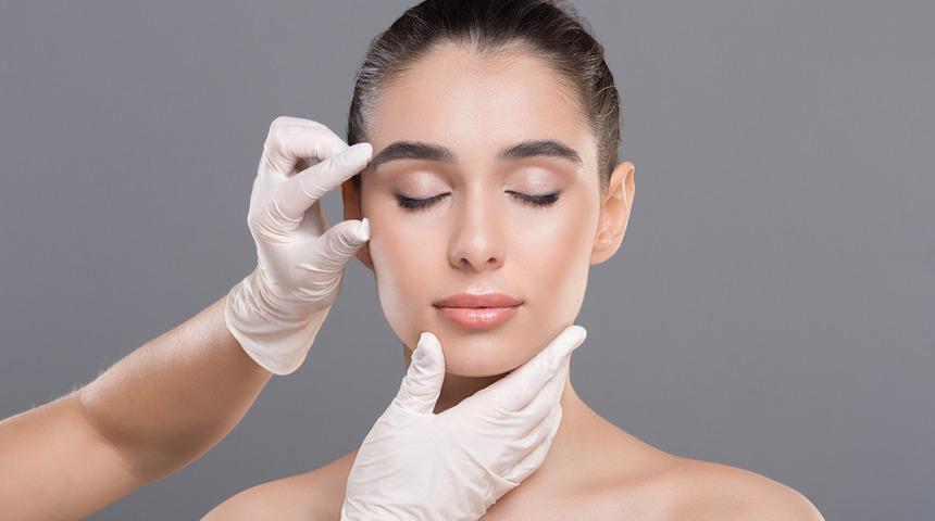 Bu dokunuşlarla d&uuml;ğ&uuml;nlerde etkileyici g&ouml;r&uuml;n&uuml;me kavuşacaksınız